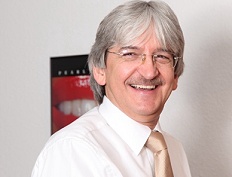 Zahnimplantate vom Spezialisten bereiten keine Probleme